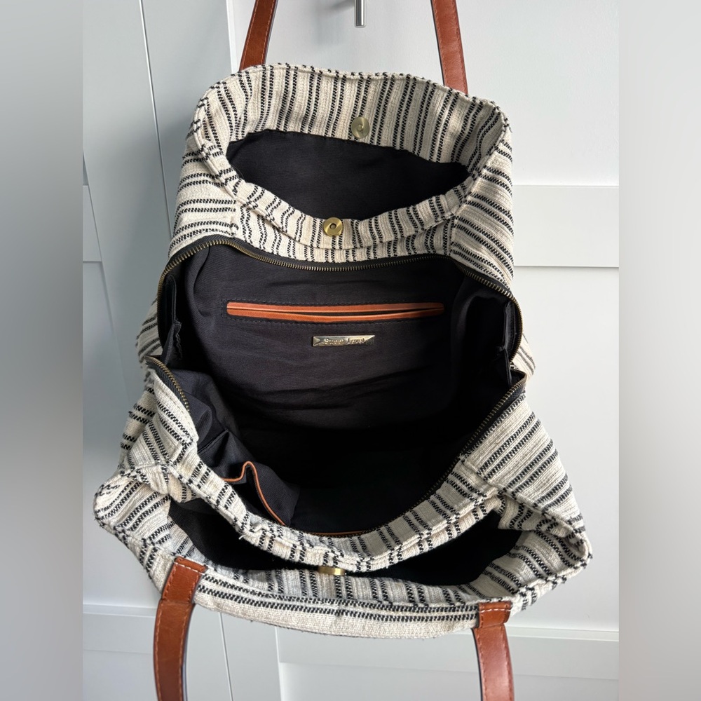 Street Level Striped Tote Bag with Brown Handles - Picture 5 of 5